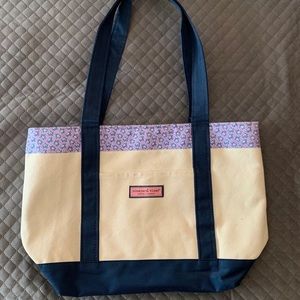Vineyard Vines Sea Turtles Classic Tote